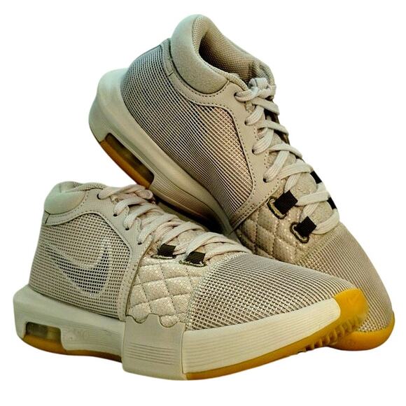 Nike Lebron Witness Gray Basketball Sneakers - Size 8 - Picture 1 of 9